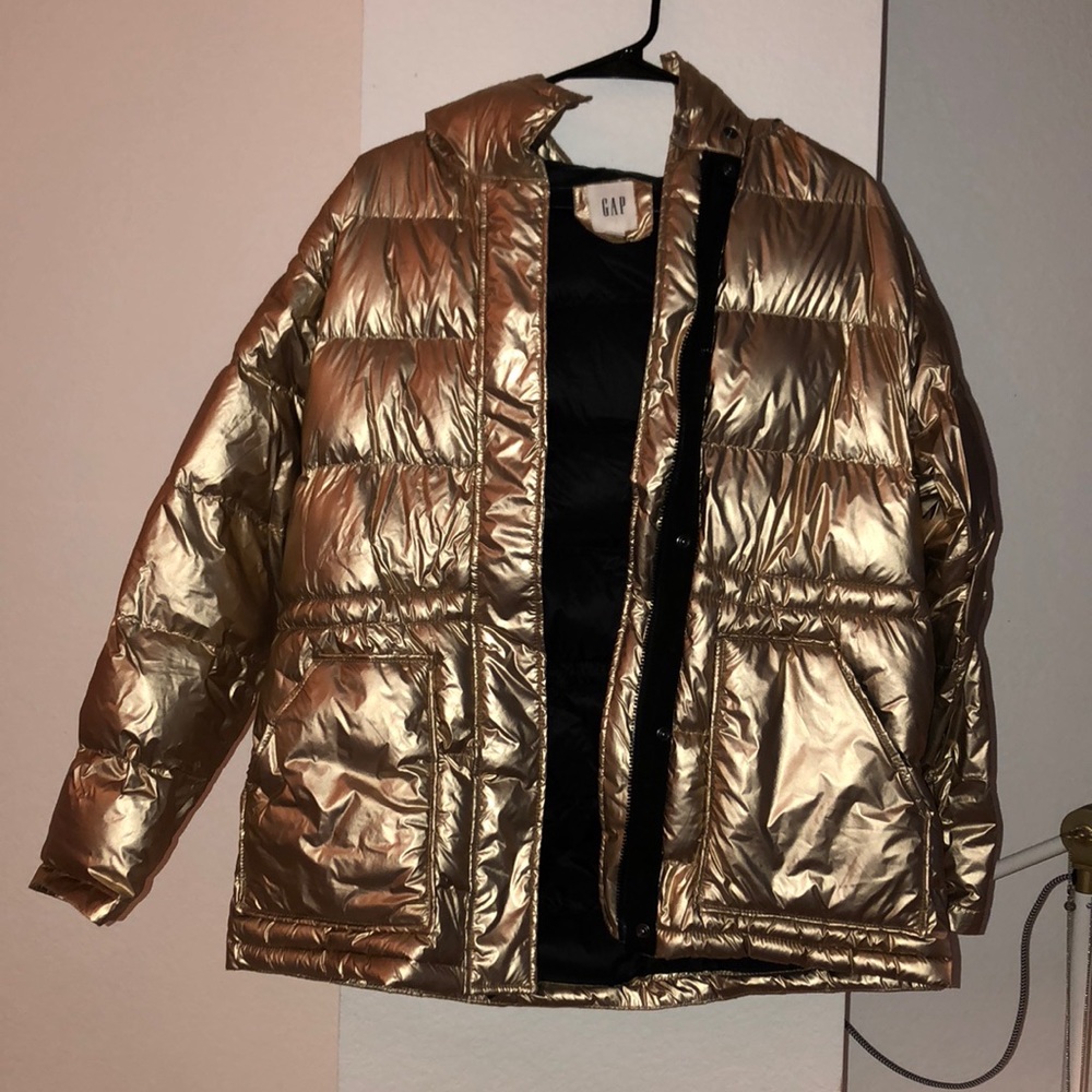 Gap gold puffer jacket